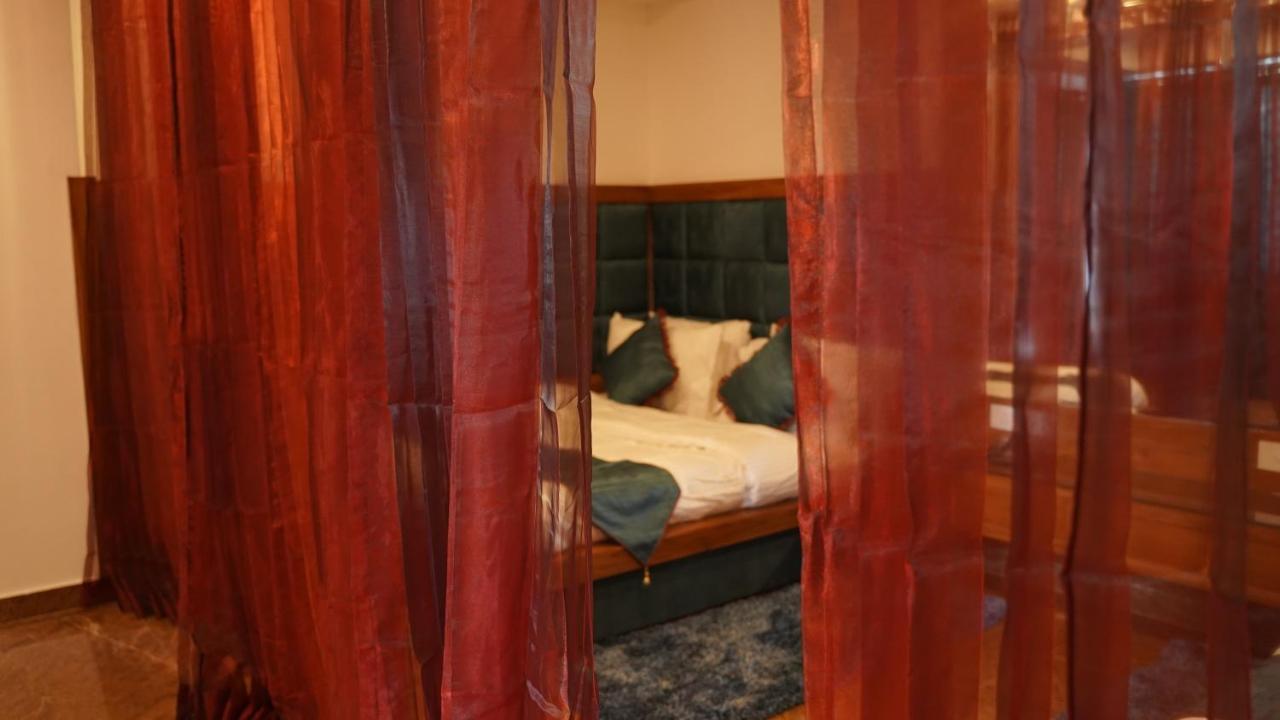 Hotel Saheb'S Castle Mcleodganj McLeod Ganj Buitenkant foto